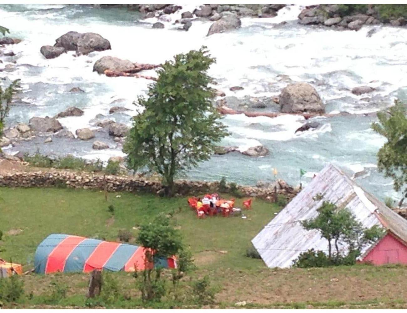 River Front Guest House Aru Pahalgam Islamabad 외부 사진